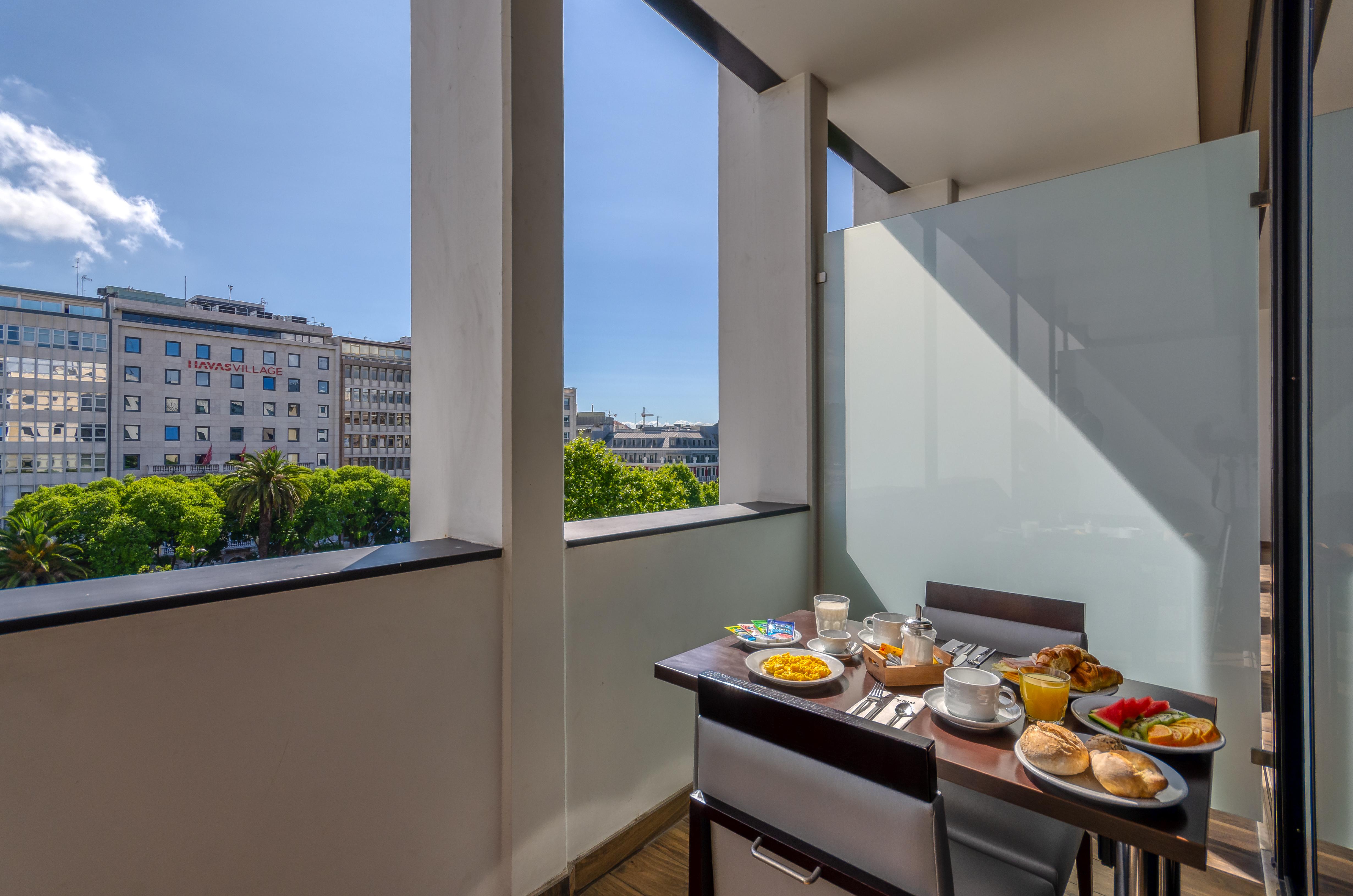 Turim Av. Liberdade Hotel Lisbon Bagian luar foto