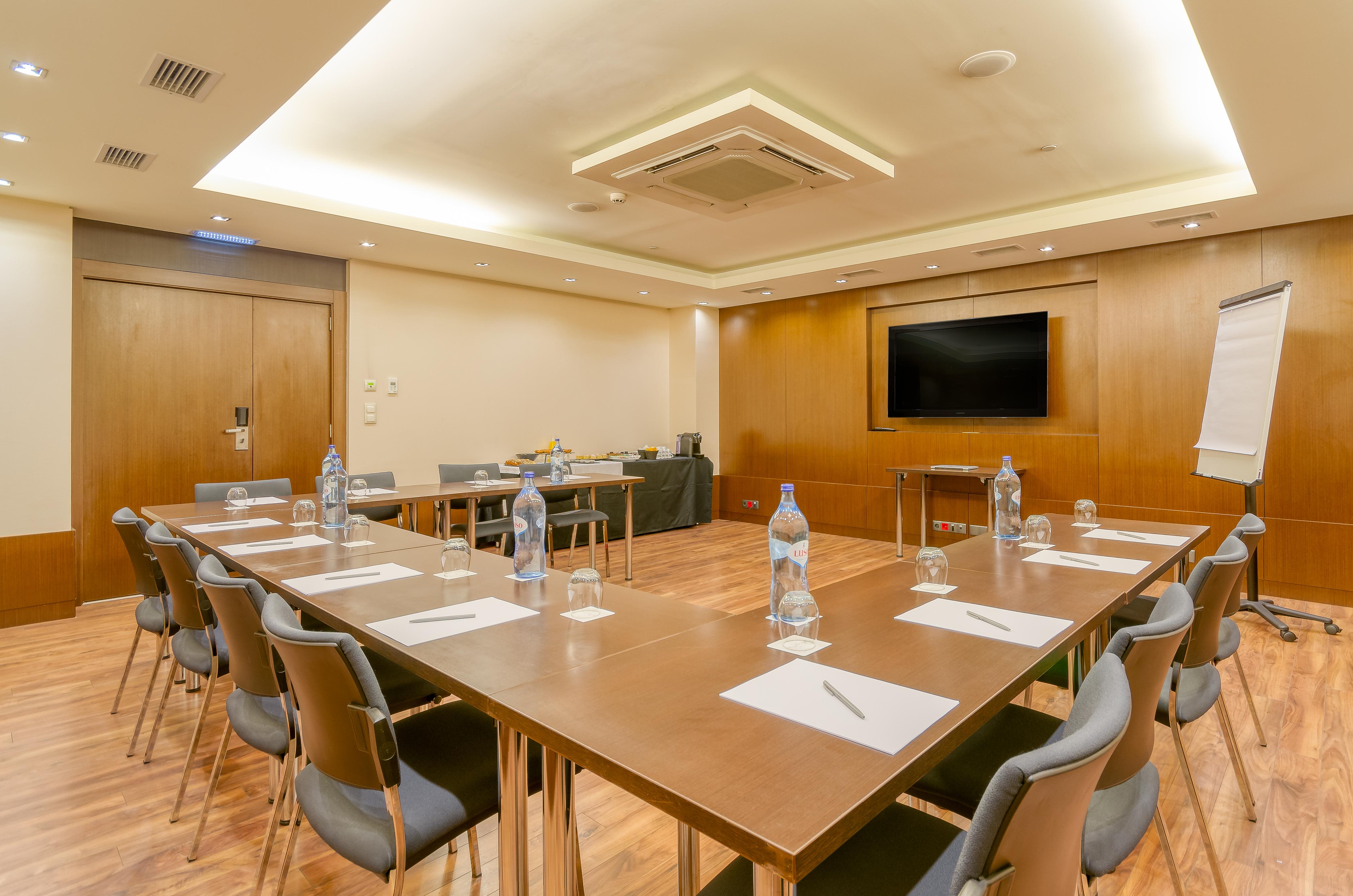 Turim Av. Liberdade Hotel Lisbon Bagian luar foto