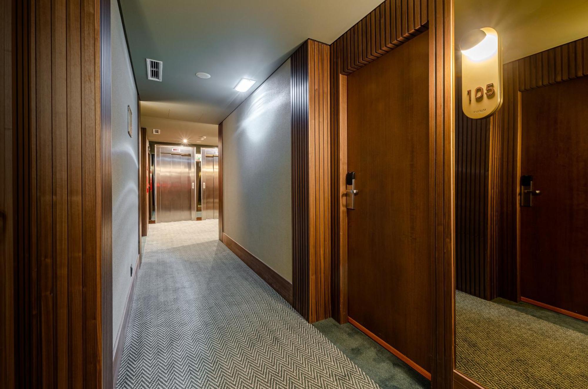 Turim Av. Liberdade Hotel Lisbon Bagian luar foto